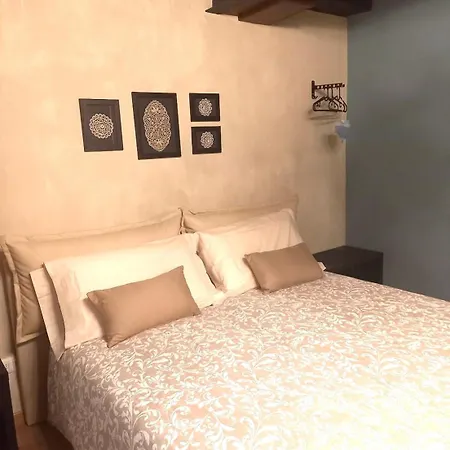 Riva Est Apartament * Cannobio