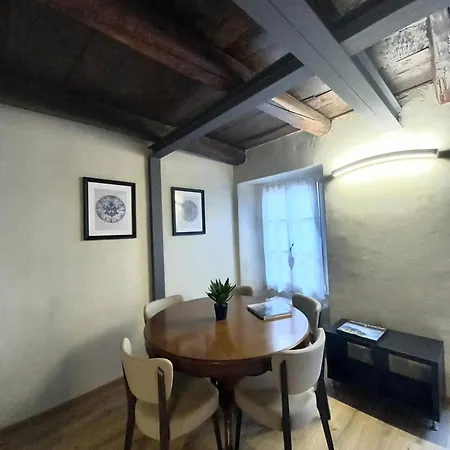 Appartement Riva Est Apartament *