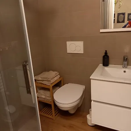 Appartement Riva Est Apartament *