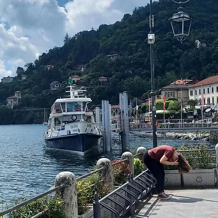 Riva Est Apartament Appartement